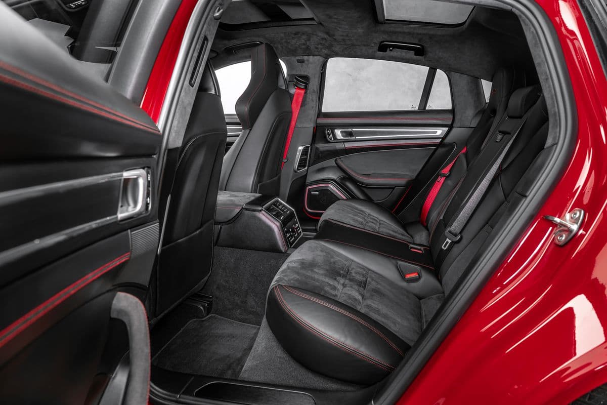 2019 Porsche PANAMERA - 14