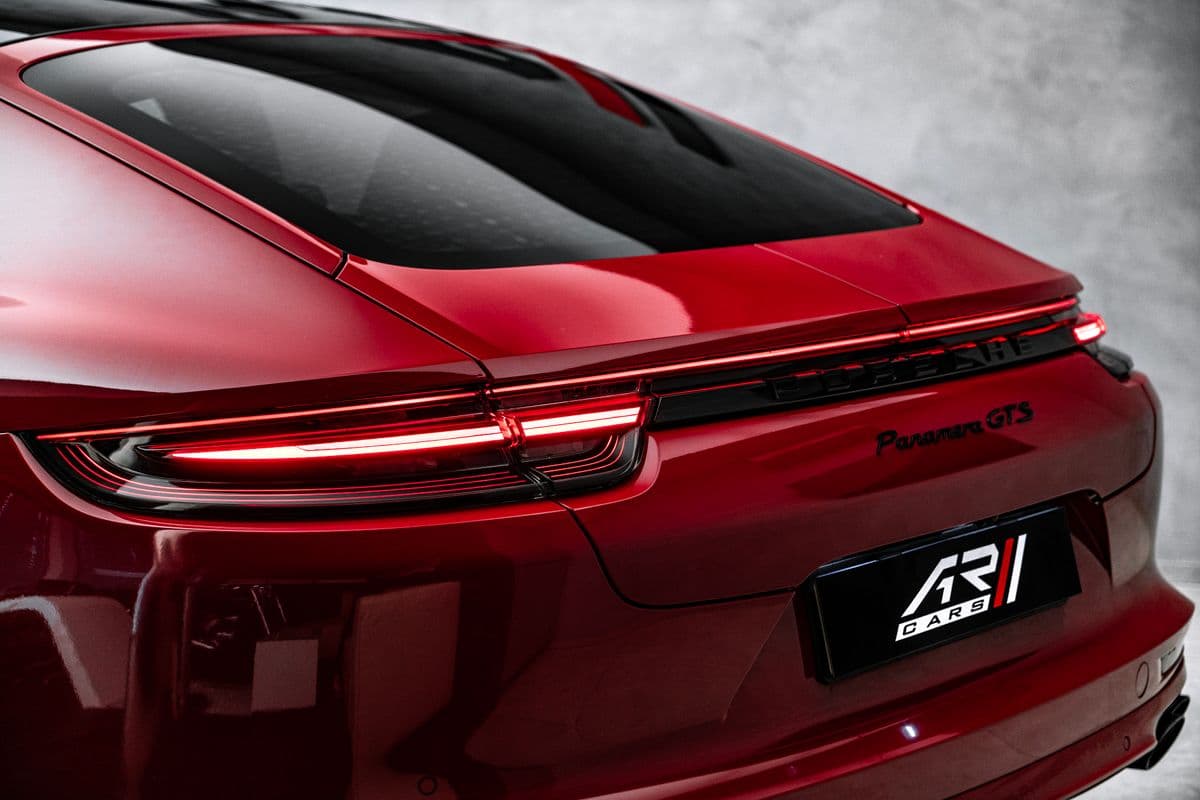 2019 Porsche PANAMERA - 9