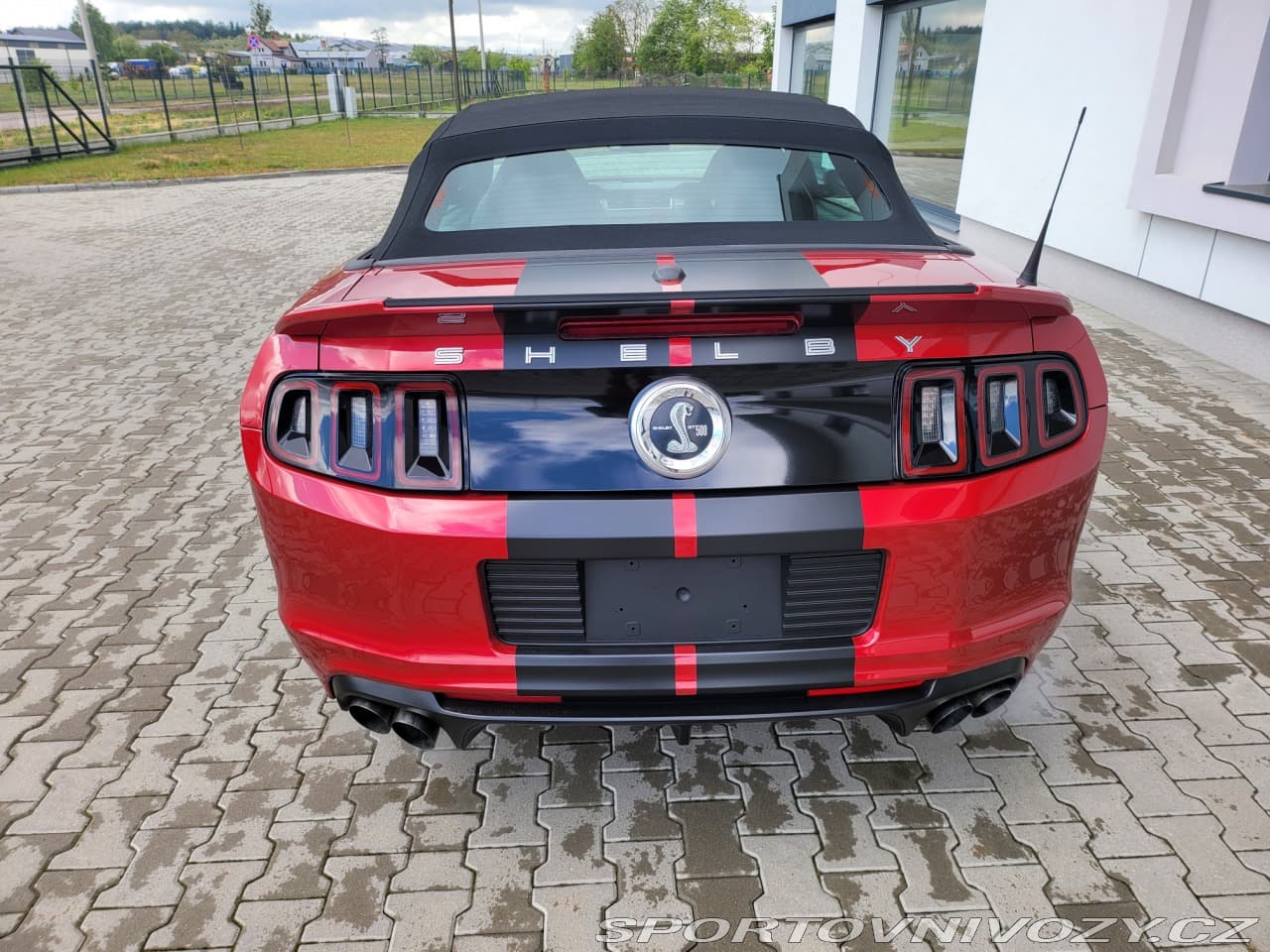 2012 Ford GT - 3
