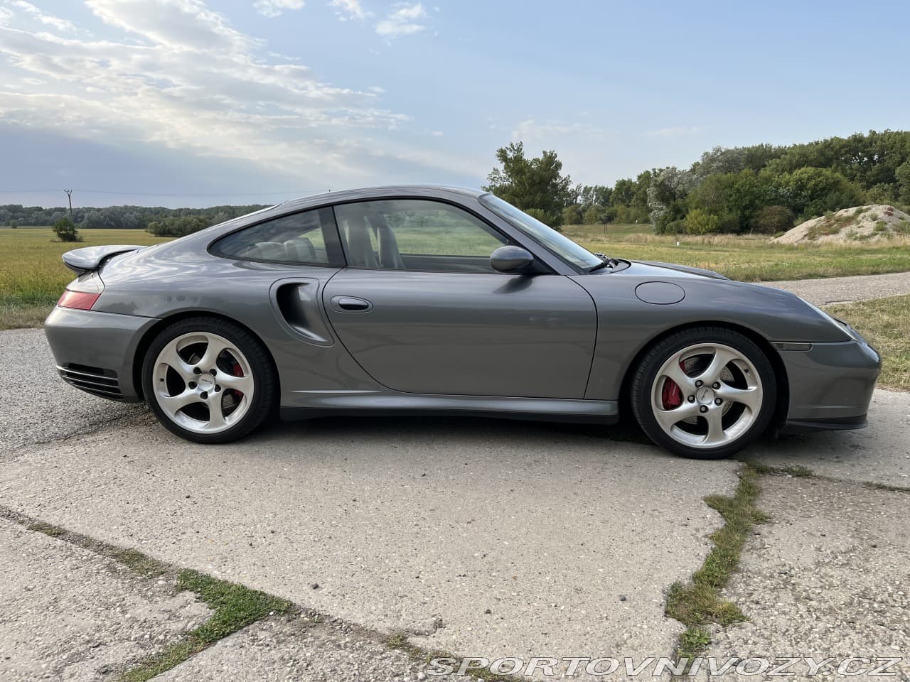 2001 Porsche 911 - 11