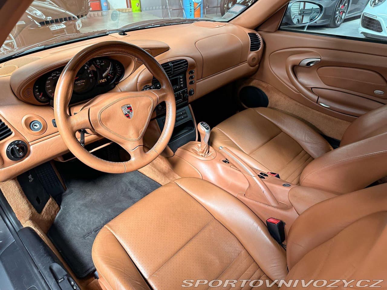 2001 Porsche 911 - 14