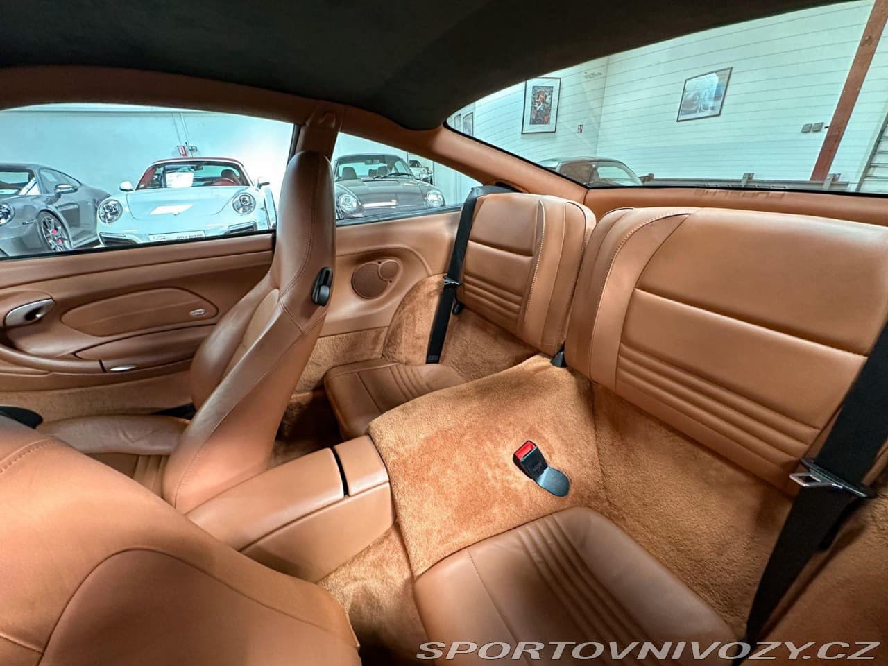2001 Porsche 911 - 15