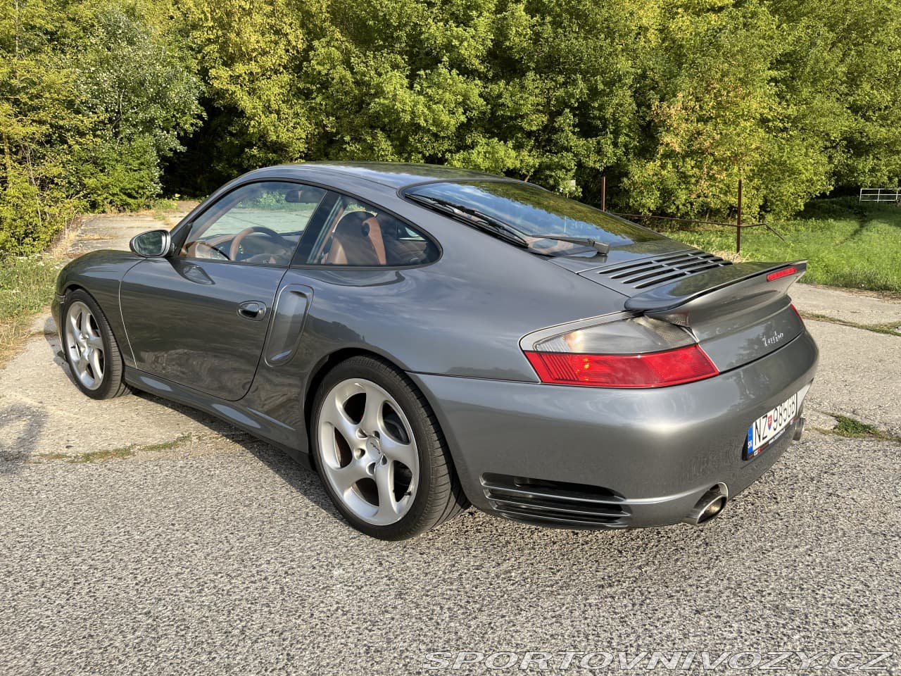 2001 Porsche 911 - 5
