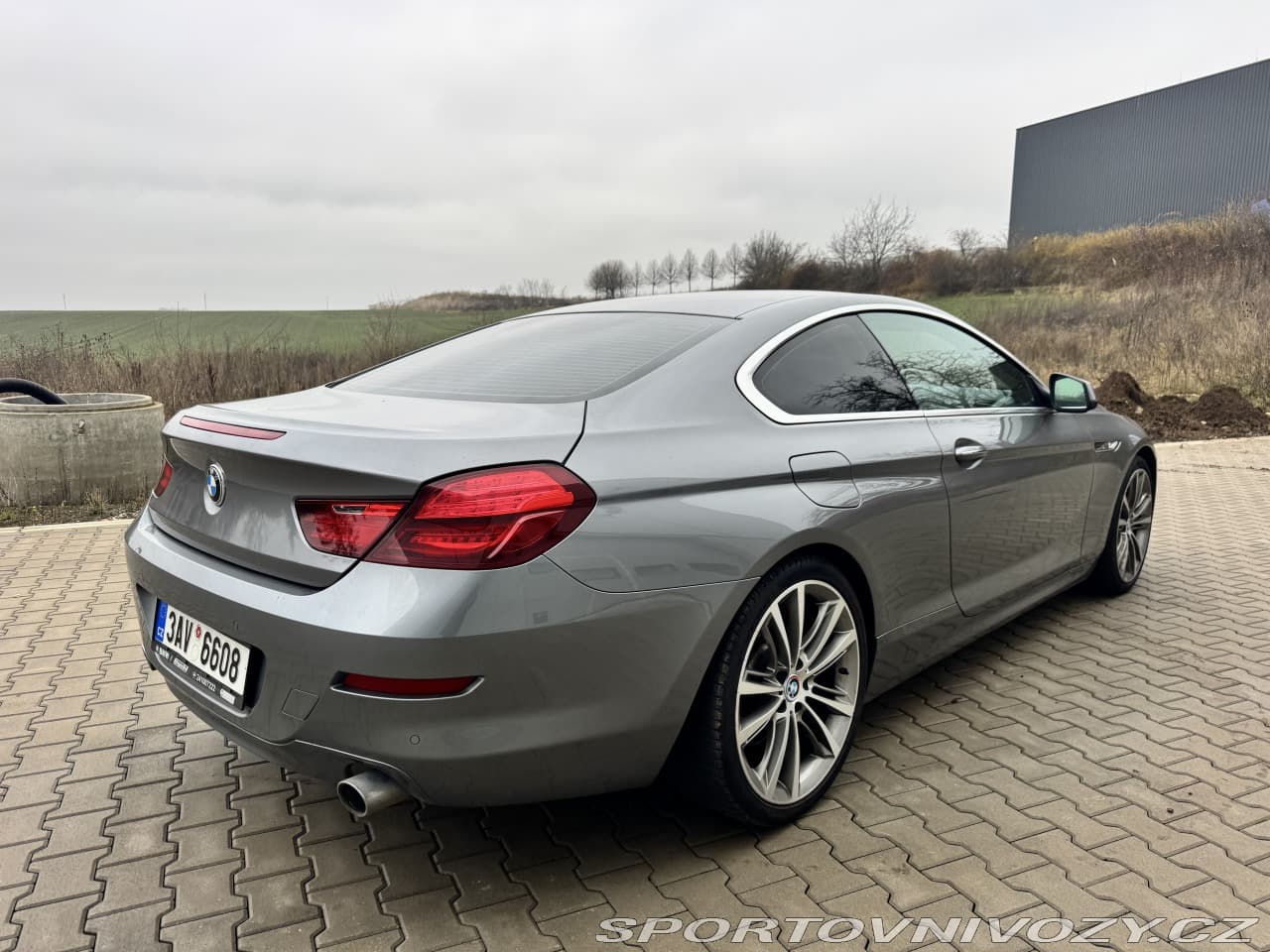 2011 BMW 6-SERIES - 6