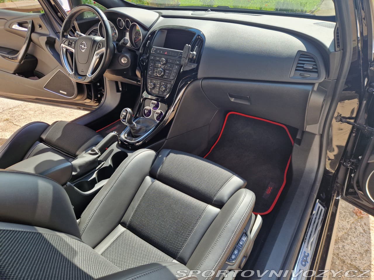 2017 Opel ASTRA - 16
