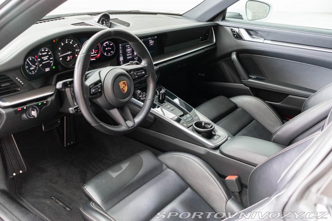 2019 Porsche 911 - 29