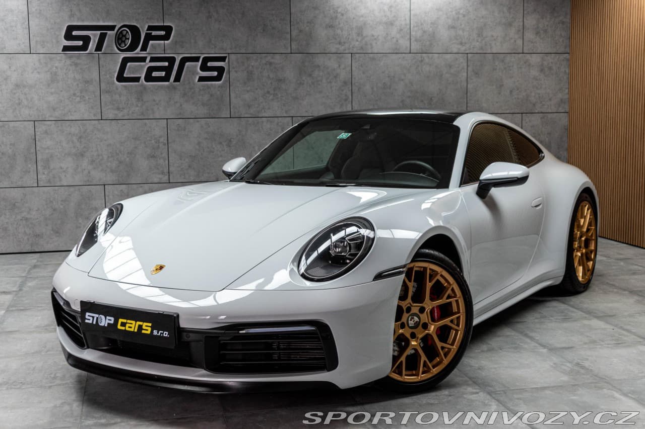 2019 Porsche 911 - 3