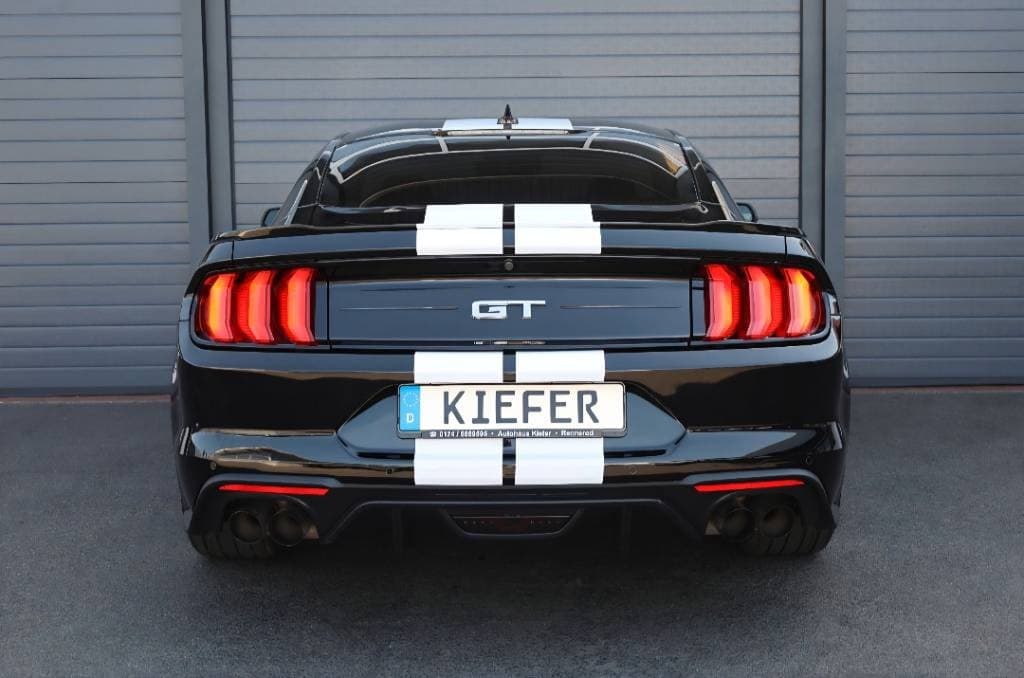 2022 Ford MUSTANG - 4