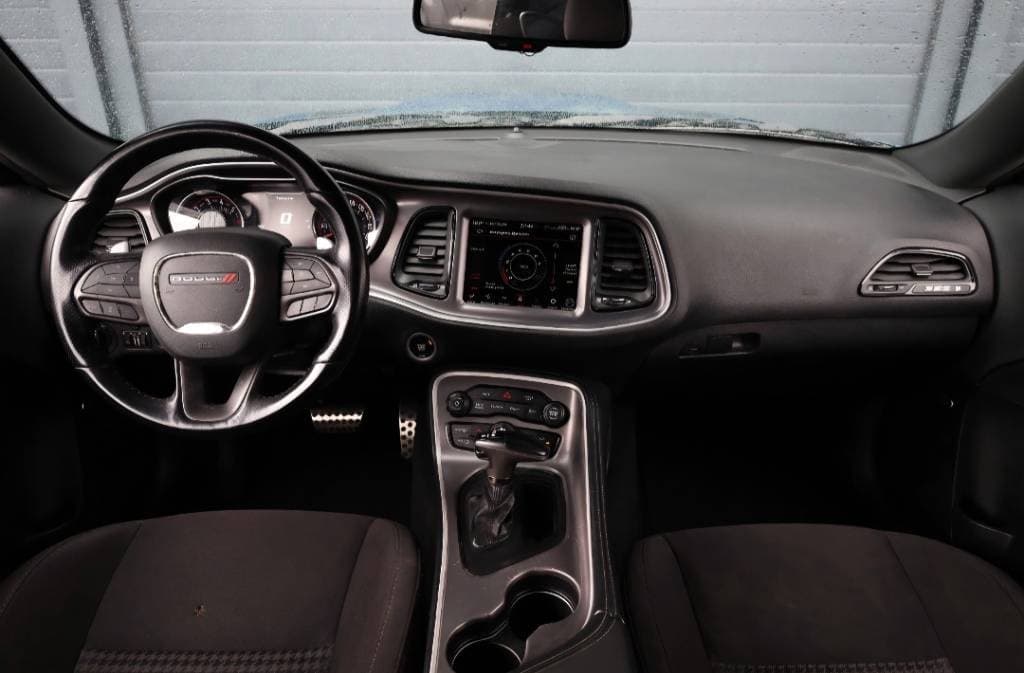 2021 Dodge CHALLENGER - 13