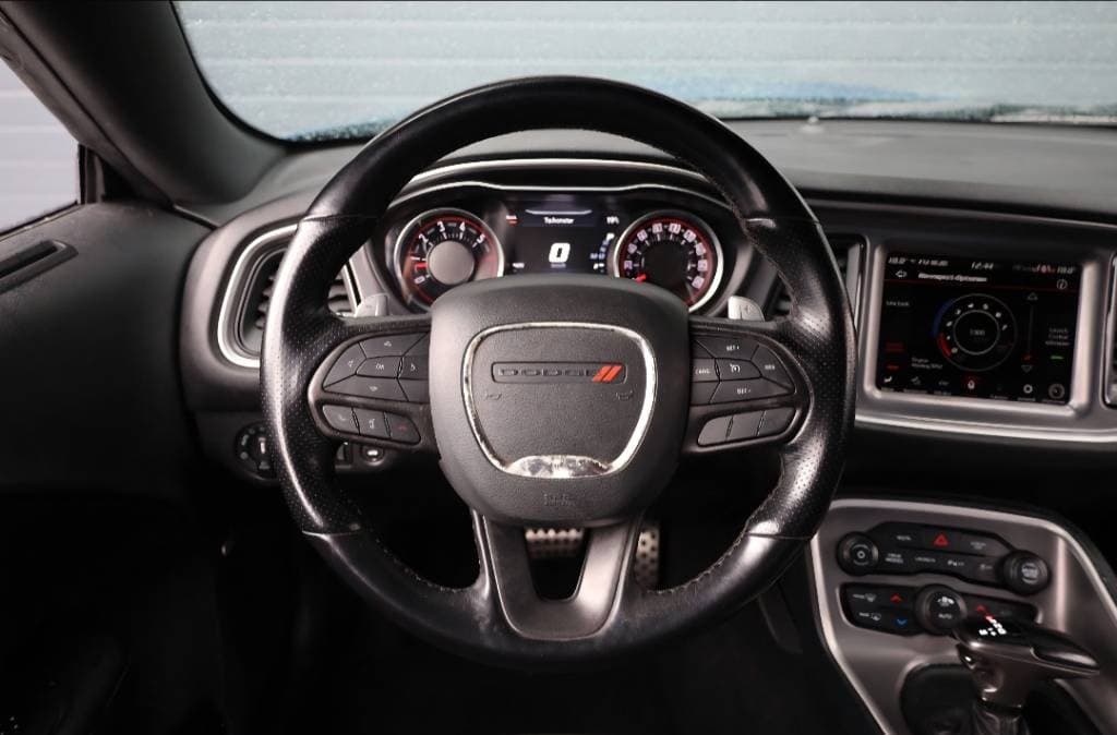 2021 Dodge CHALLENGER - 16