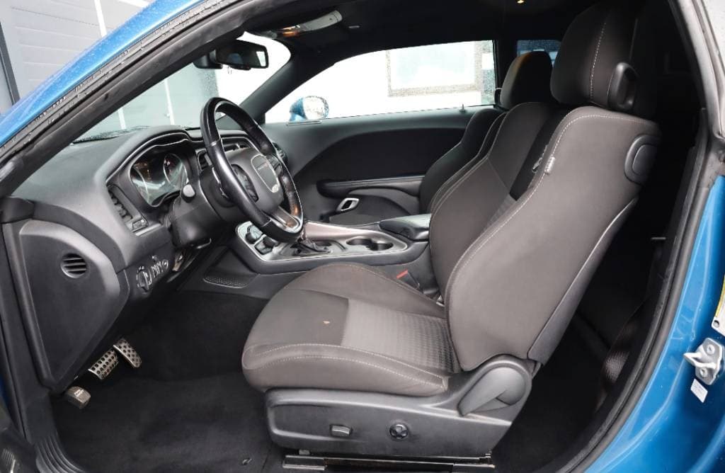 2021 Dodge CHALLENGER - 9