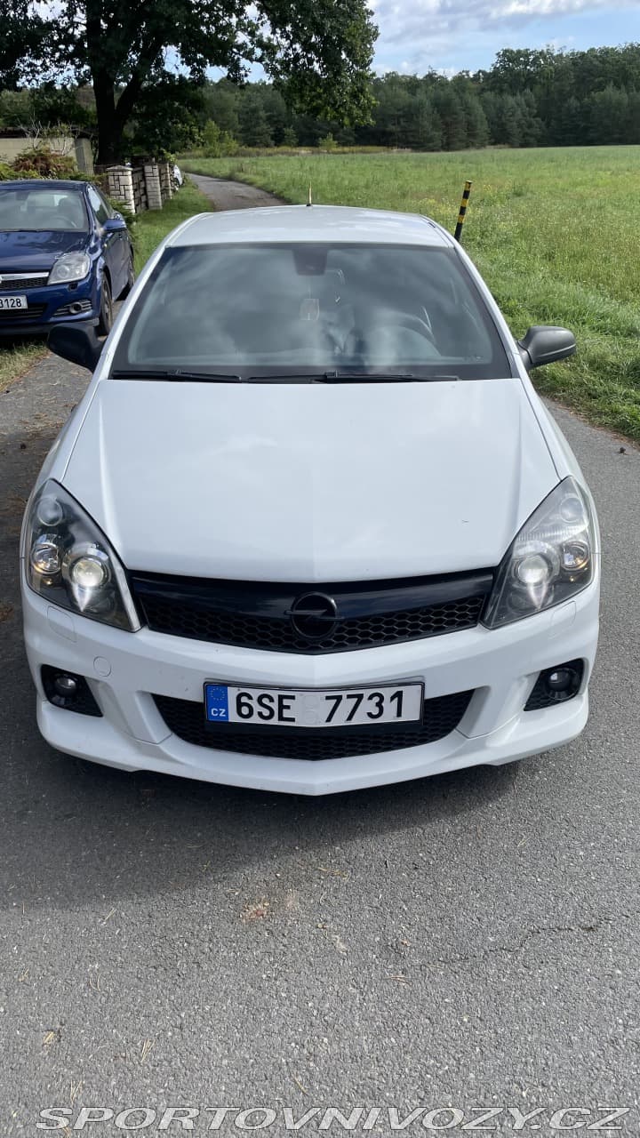 2008 Opel ASTRA - 2