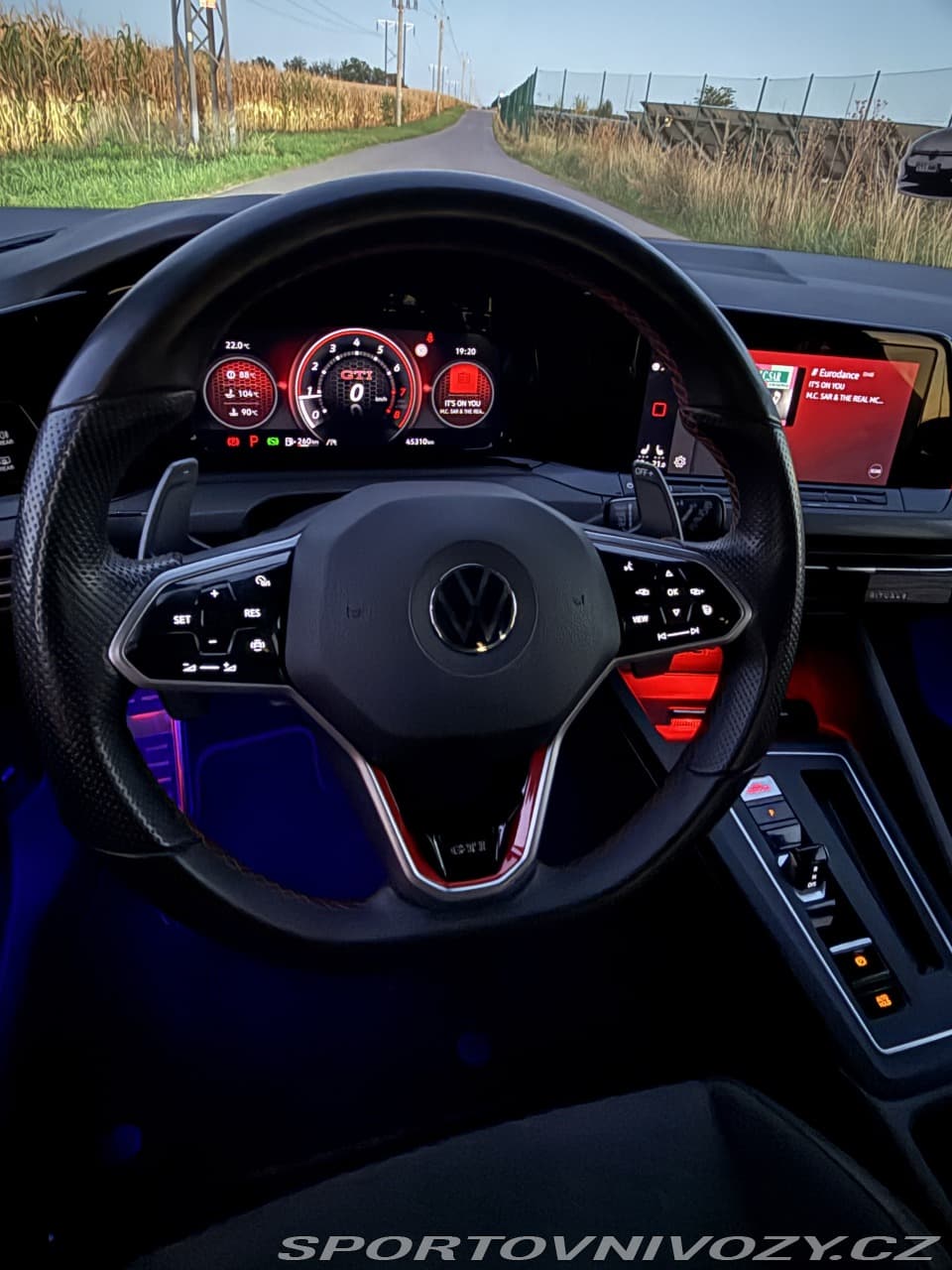 2021 Volkswagen GOLF - 4