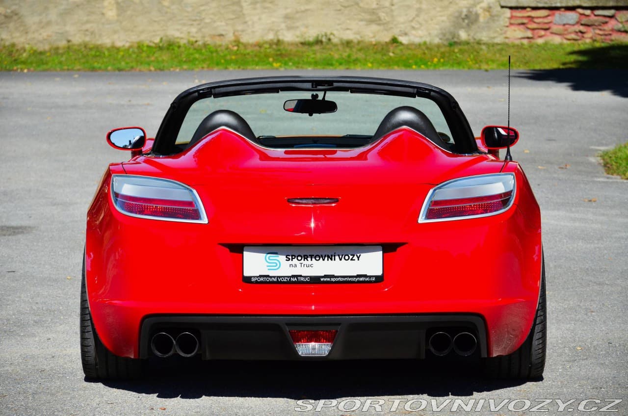 2009 Opel GT - 4