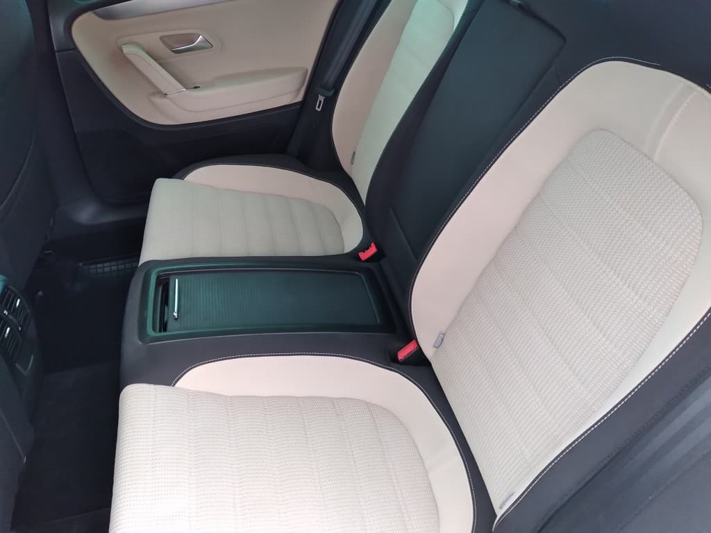 2009 Volkswagen CC - 10
