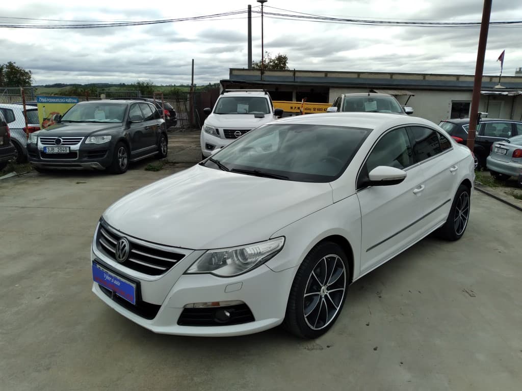 2009 Volkswagen CC - 3