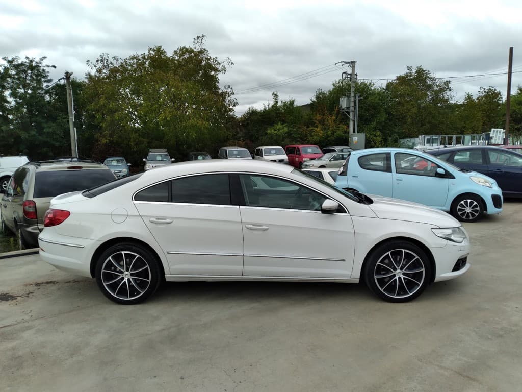 2009 Volkswagen CC - 5