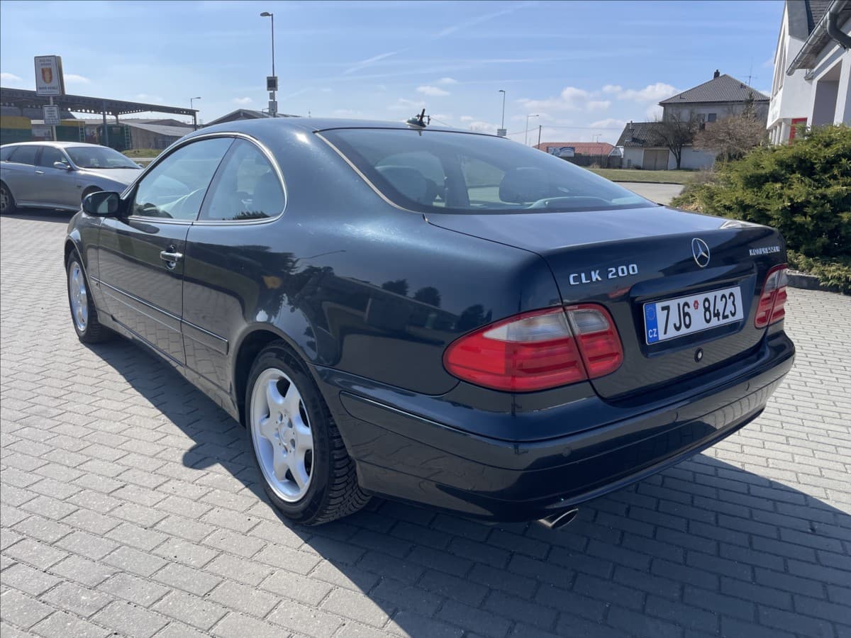 2000 Mercedes-Benz CLK - 3