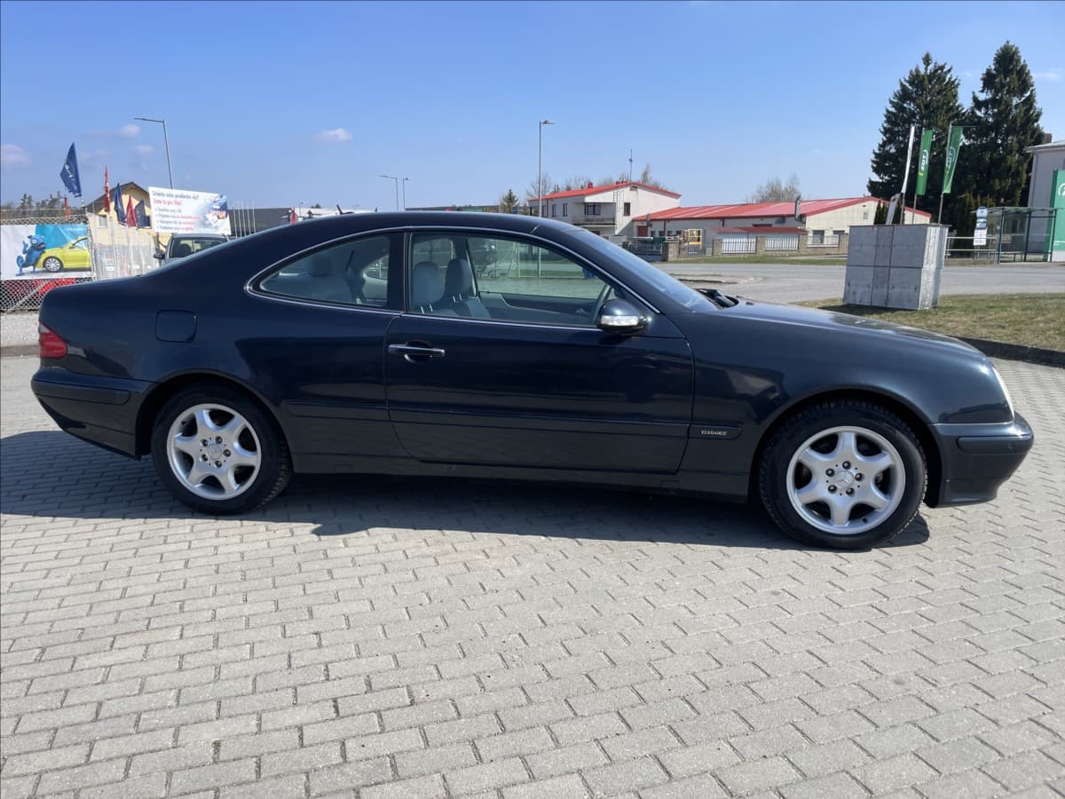 2000 Mercedes-Benz CLK - 5