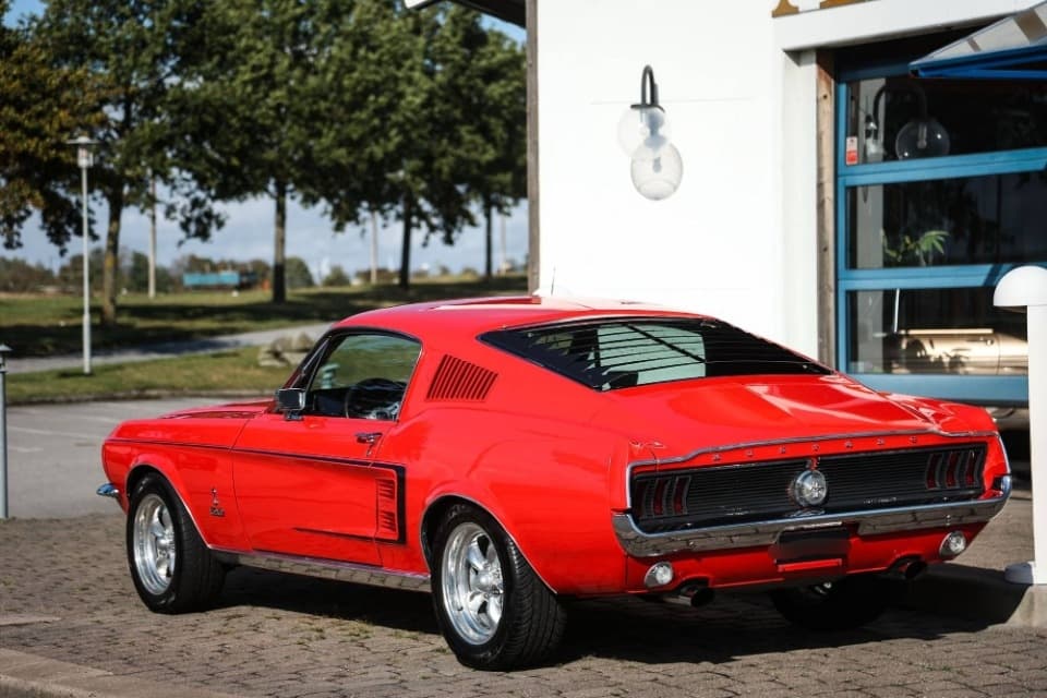 1967 Ford MUSTANG - 4