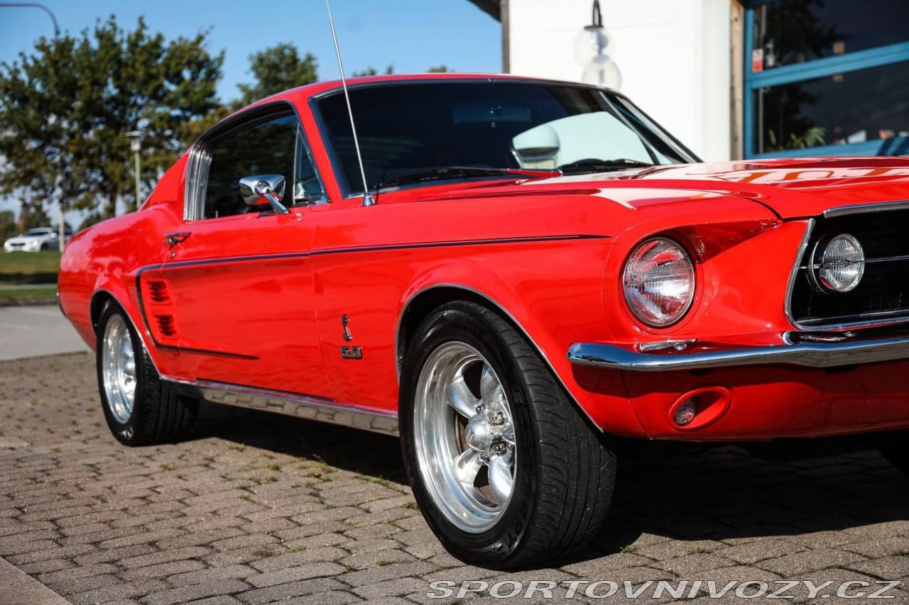 1967 Ford MUSTANG - 7