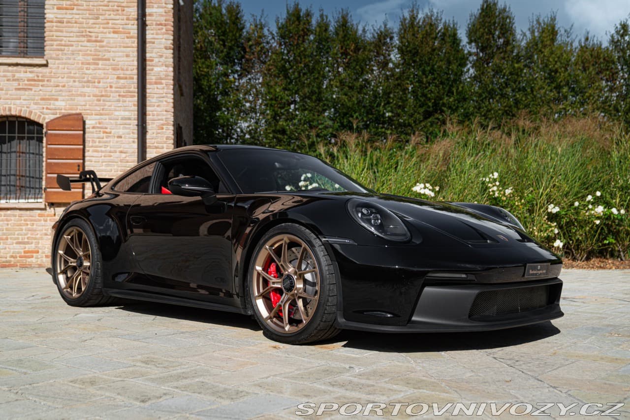 2023 Porsche 911 - 2