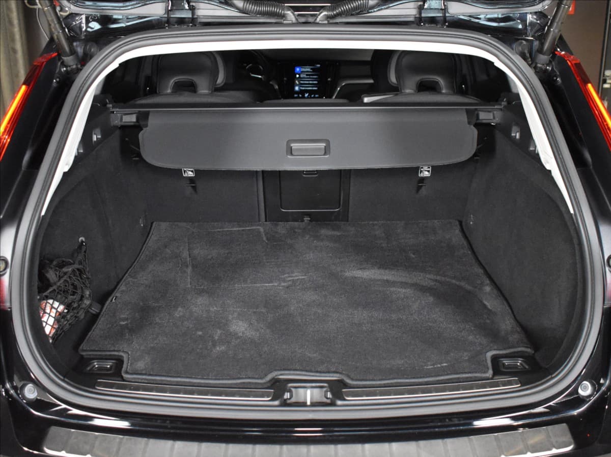 2021 Volvo V60 - 10