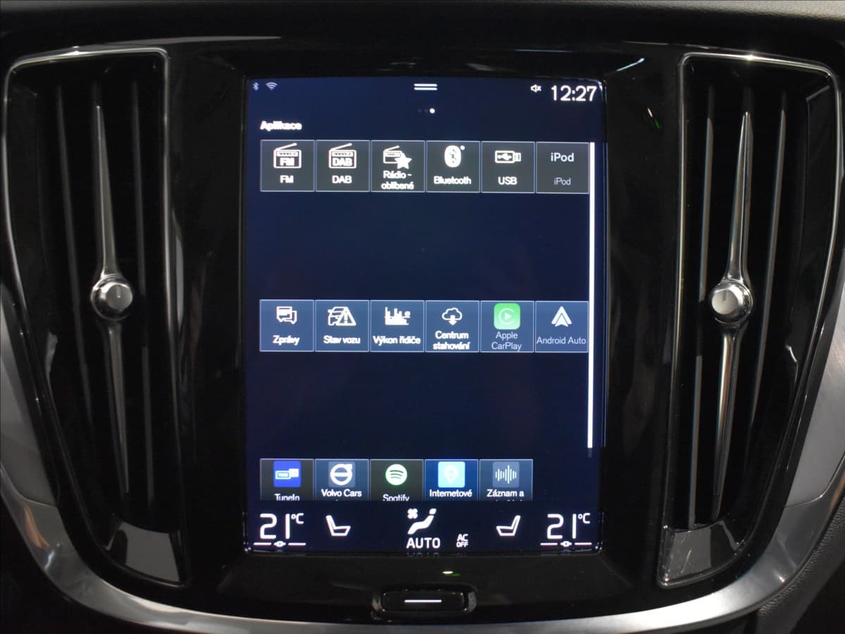 2021 Volvo V60 - 19