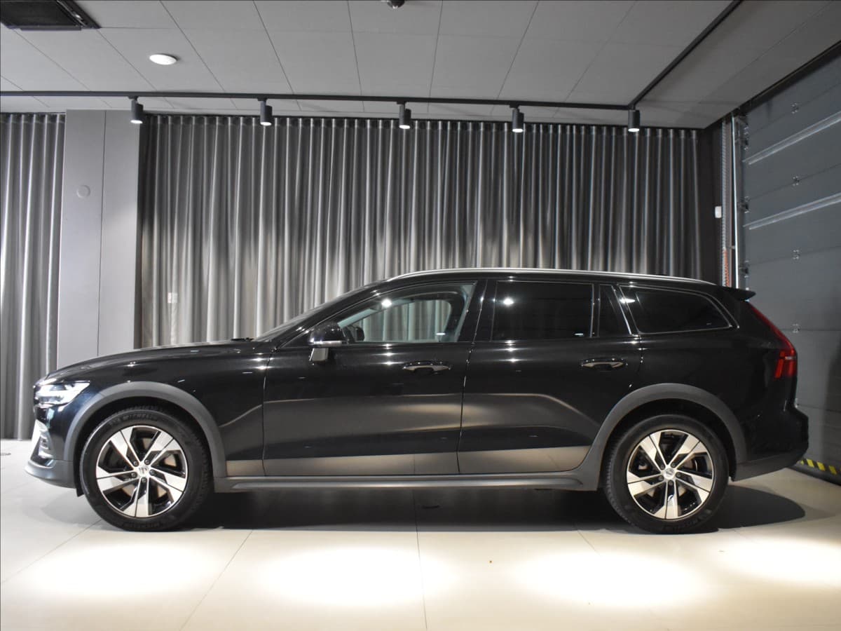 2021 Volvo V60 - 2
