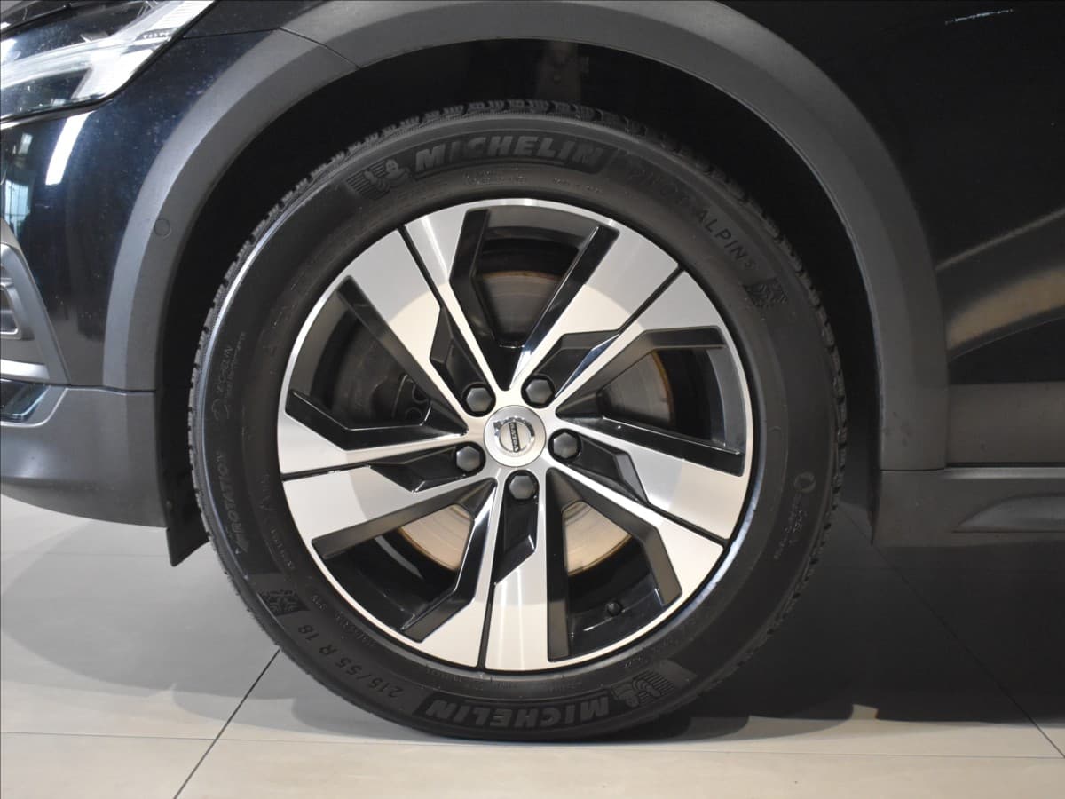 2021 Volvo V60 - 7