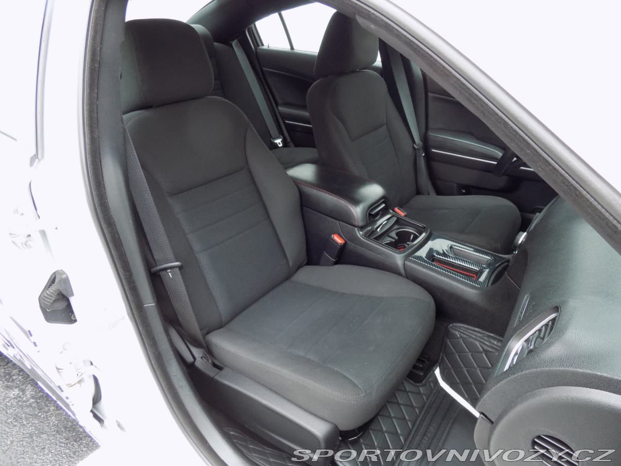 2019 Dodge CHARGER - 13