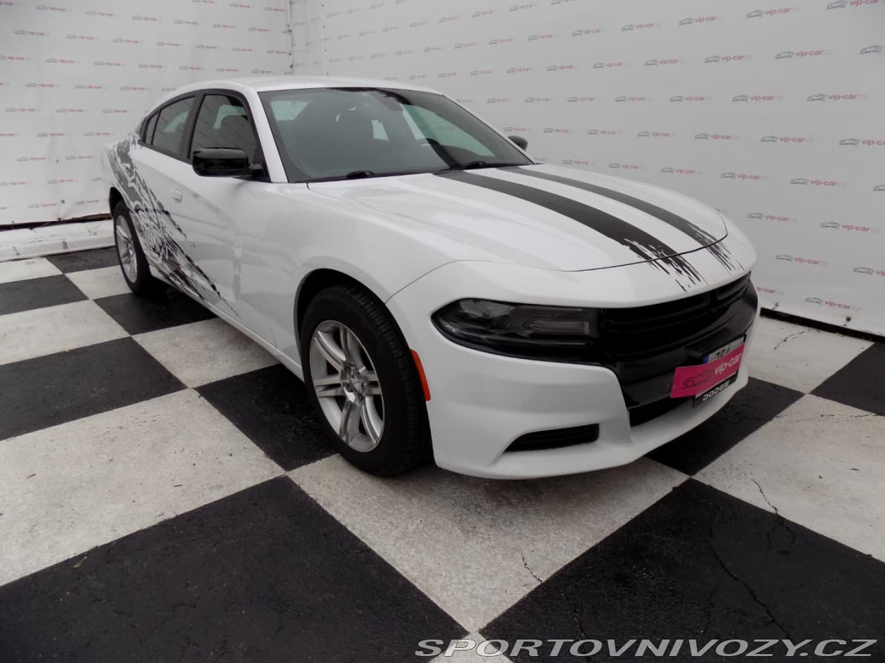 2019 Dodge CHARGER - 5