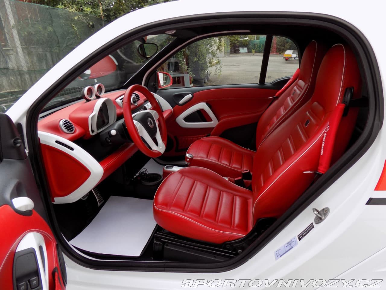 2013 Smart FORTWO - 9