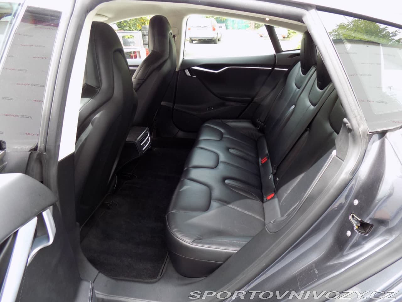 2016 Tesla MODEL S - 10