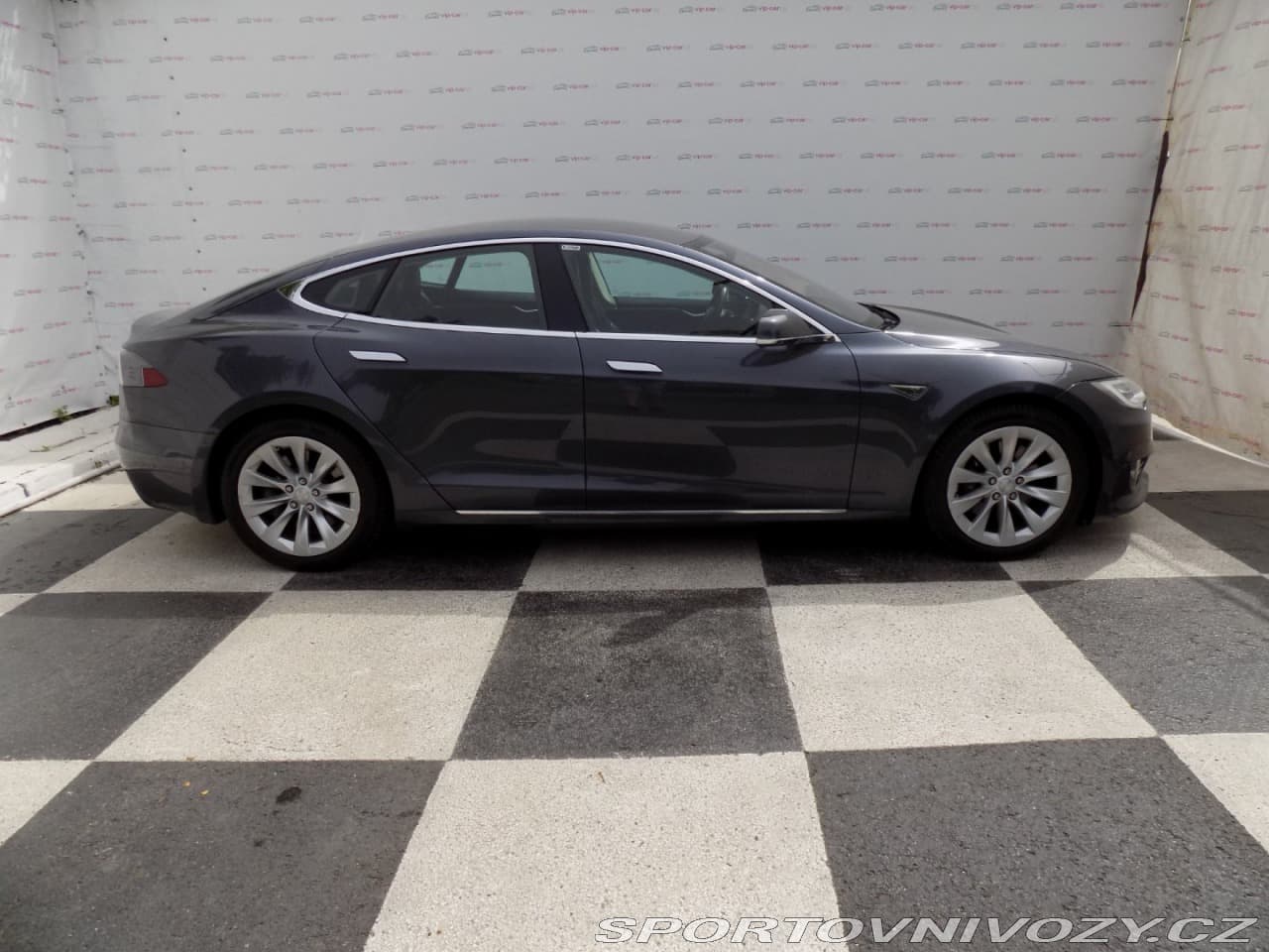 2016 Tesla MODEL S - 6