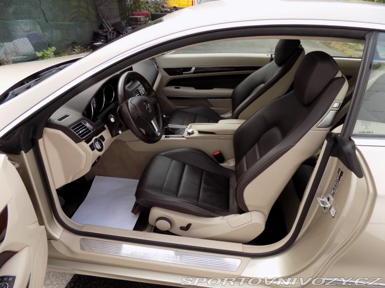 2014 Mercedes-Benz E-CLASS - 11