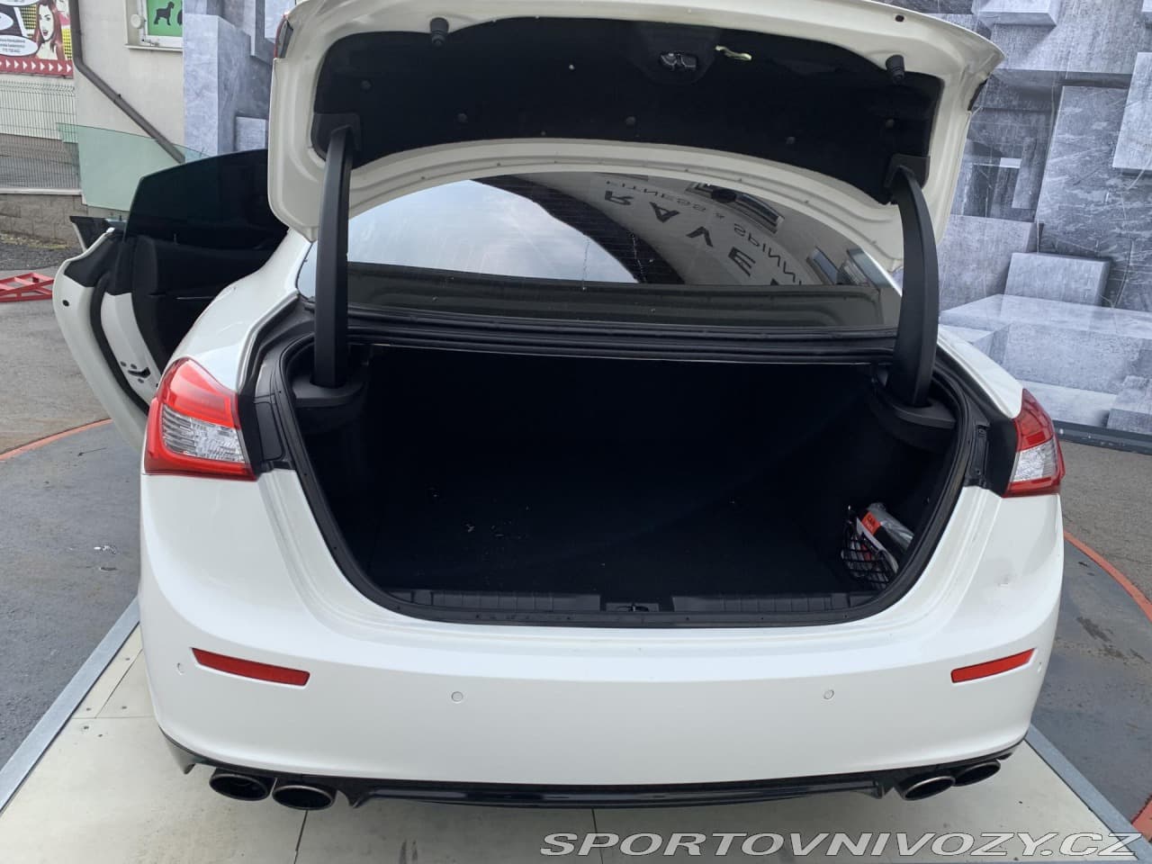 2014 Maserati GHIBLI - 12