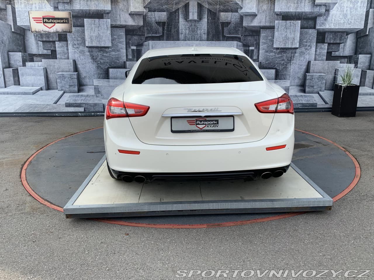 2014 Maserati GHIBLI - 8