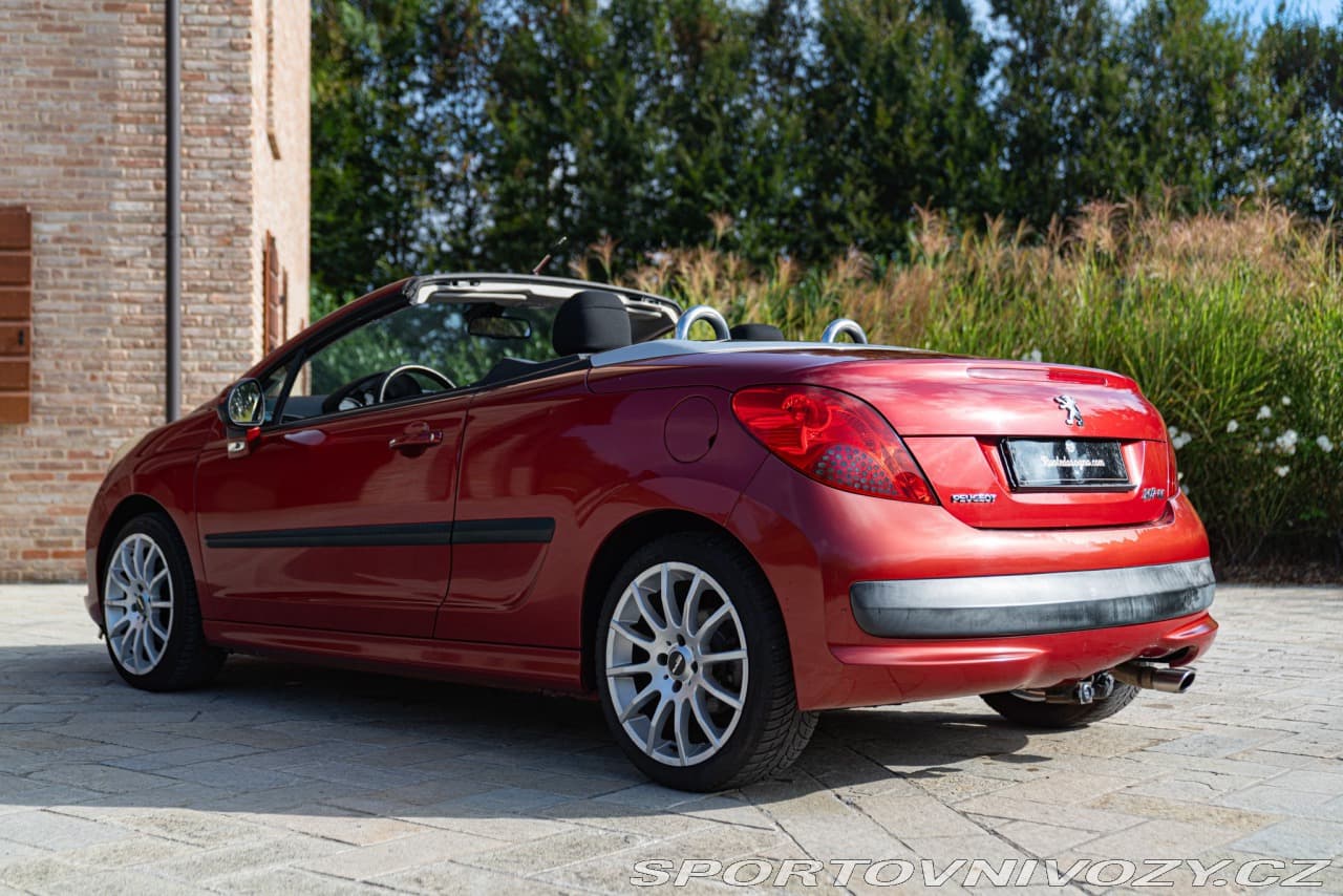 2008 Peugeot 207 - 11