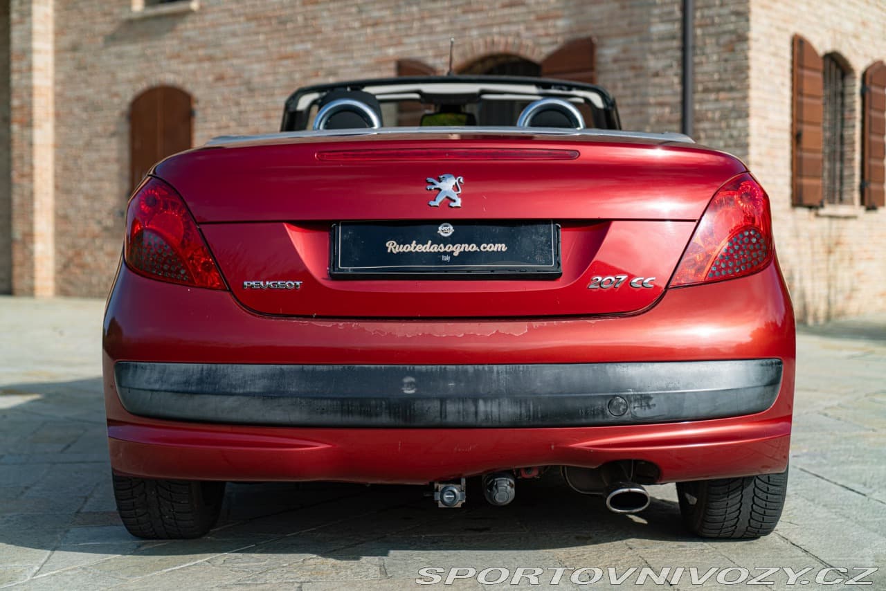 2008 Peugeot 207 - 12