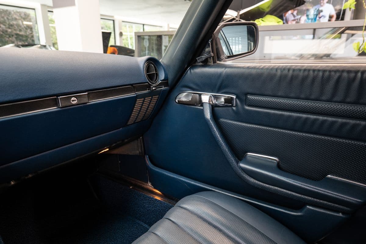 1975 Mercedes-Benz SL - 12