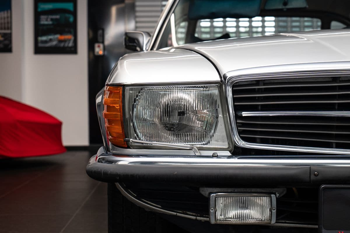 1975 Mercedes-Benz SL - 16
