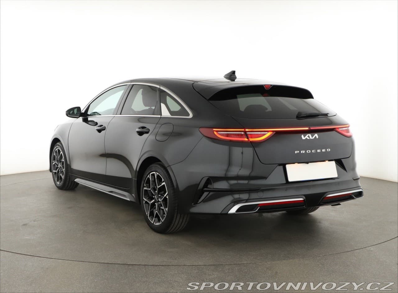 2022 Kia Proceed - 3
