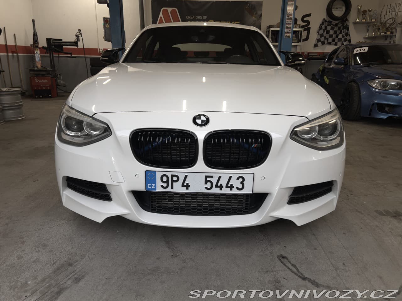 2013 BMW 1-SERIES - 13