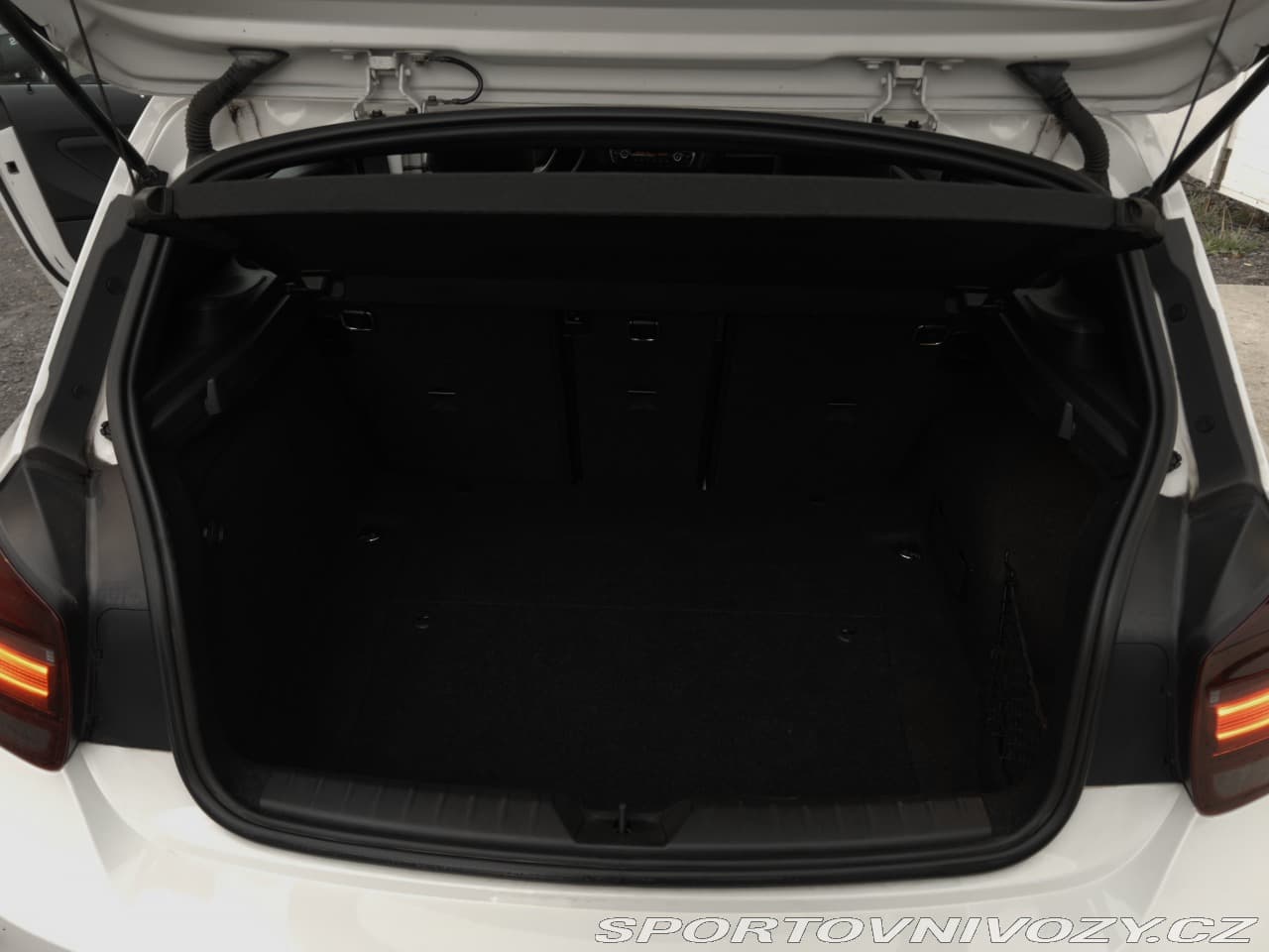 2013 BMW 1-SERIES - 6