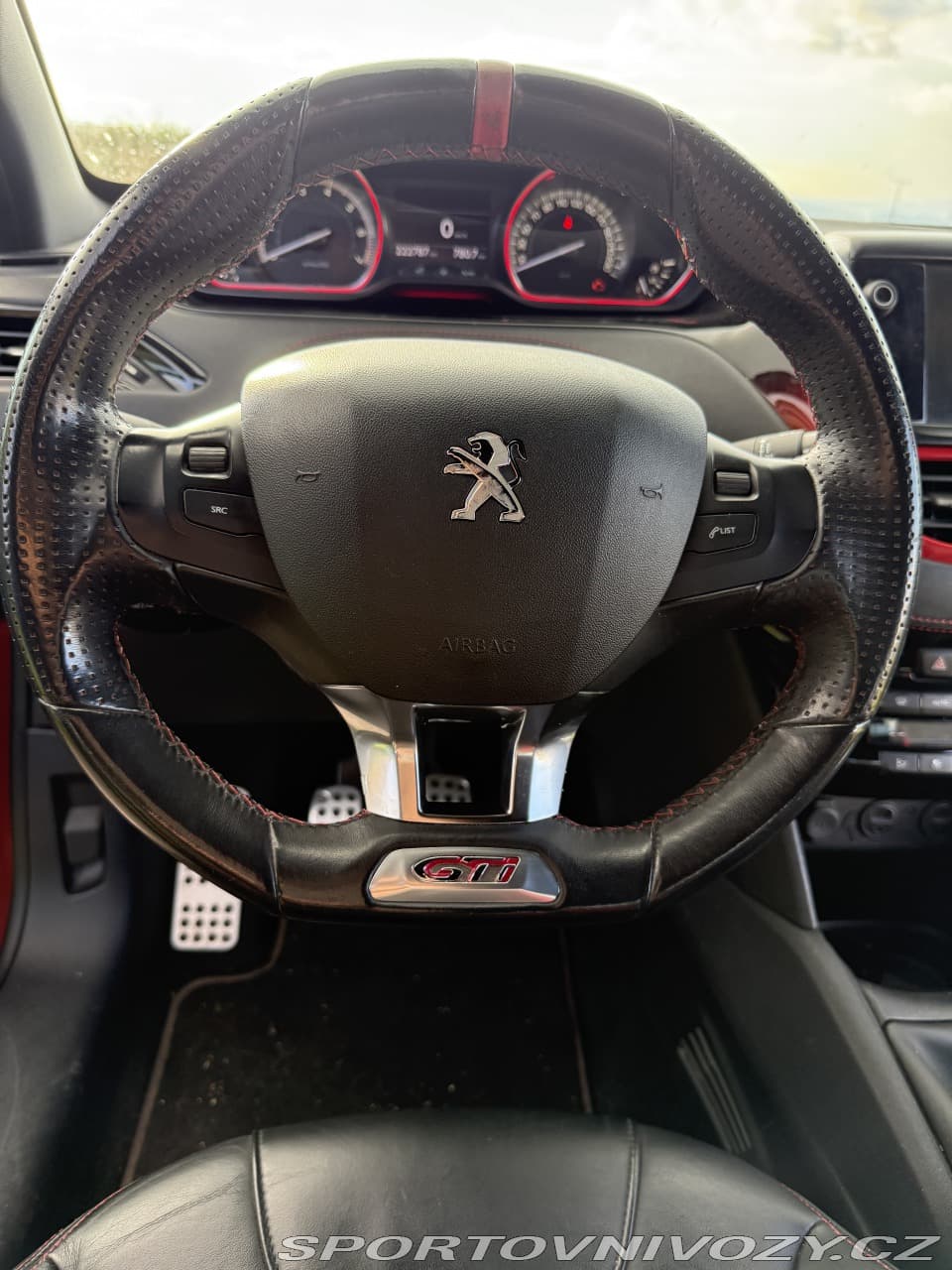 2014 Peugeot 208 - 15