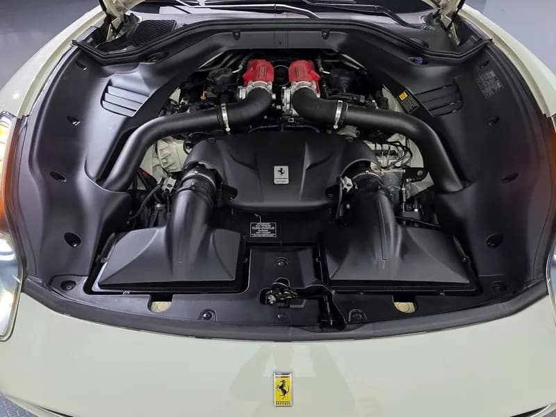 2015 Ferrari CALIFORNIA - 6