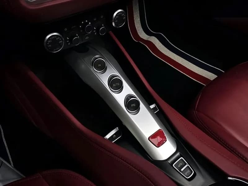 2015 Ferrari CALIFORNIA - 9
