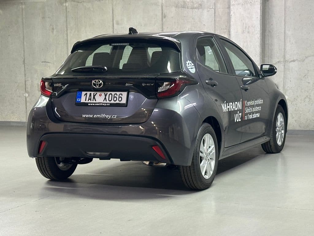 Toyota YARIS - 5