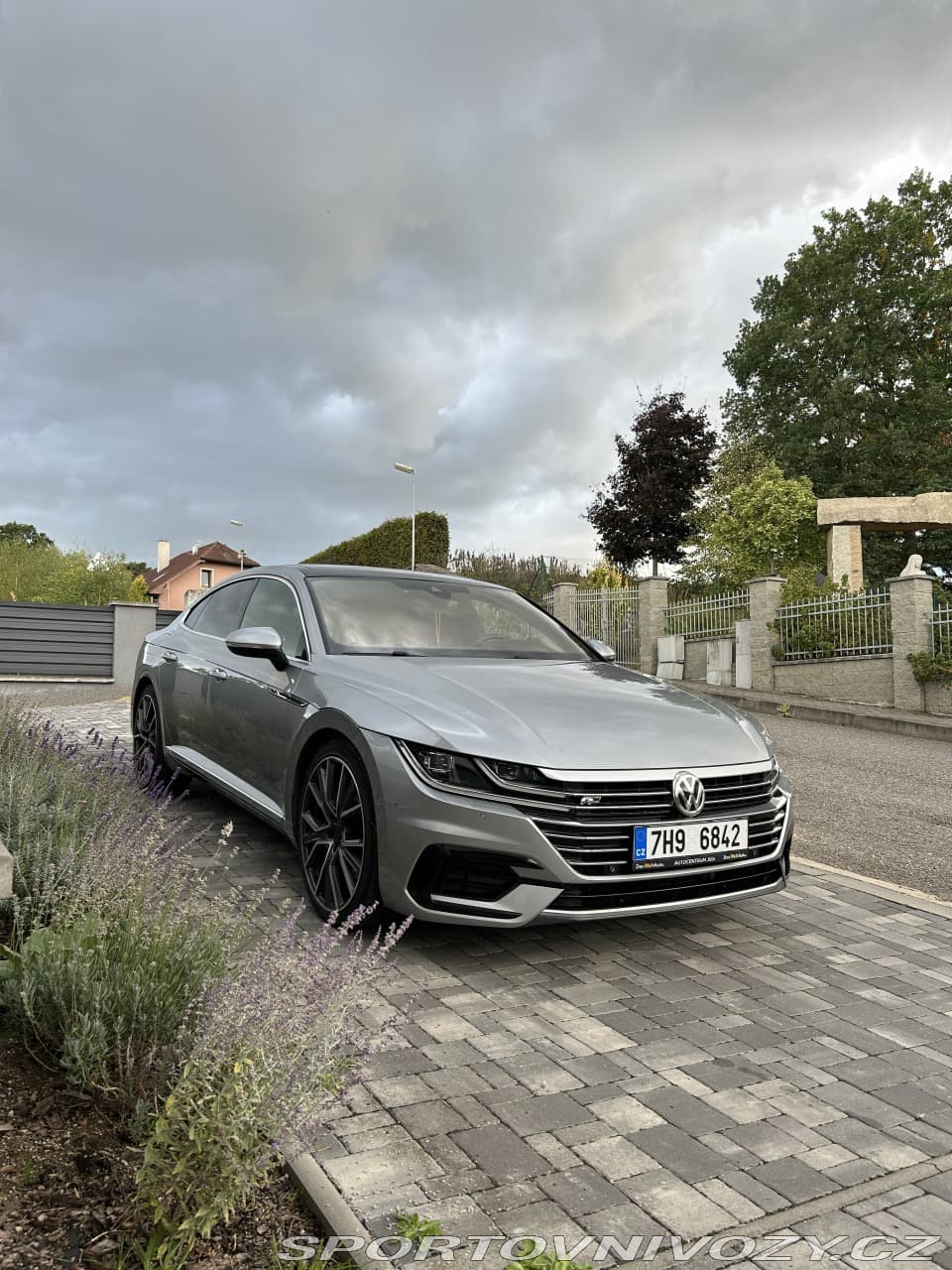 Volkswagen Arteon R-line